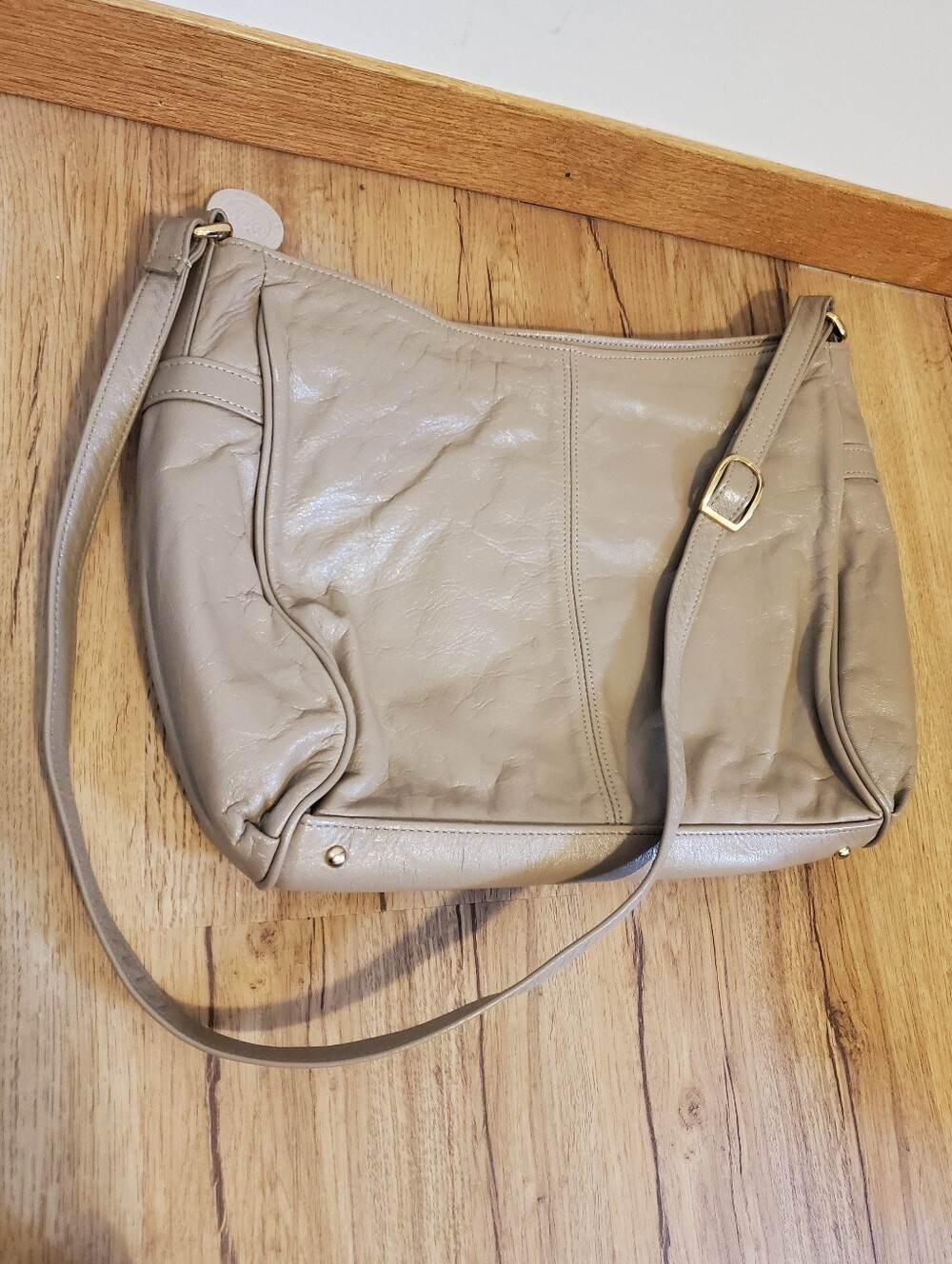 SAS Genuine Handsewn Leather Bag Cream/light Tan Color